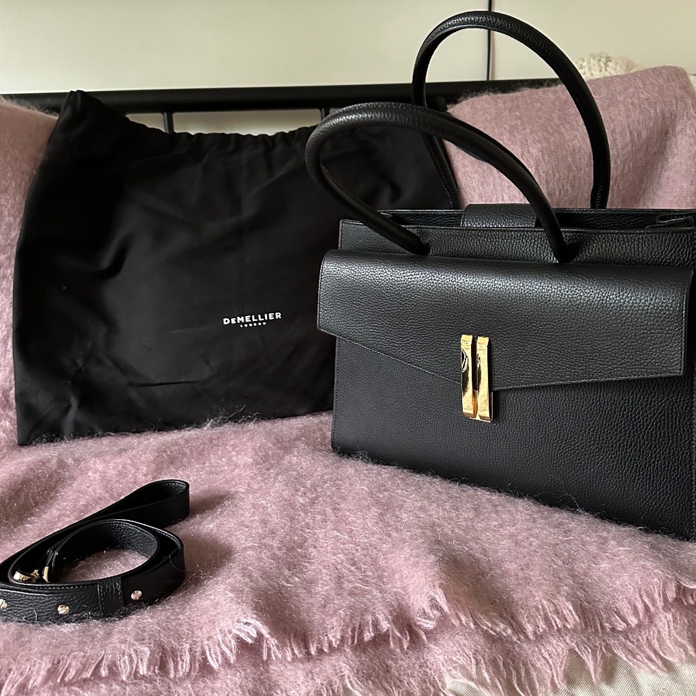 **New**DeMellier Maxi Montreal Long Handled Tote in black pebbled leather